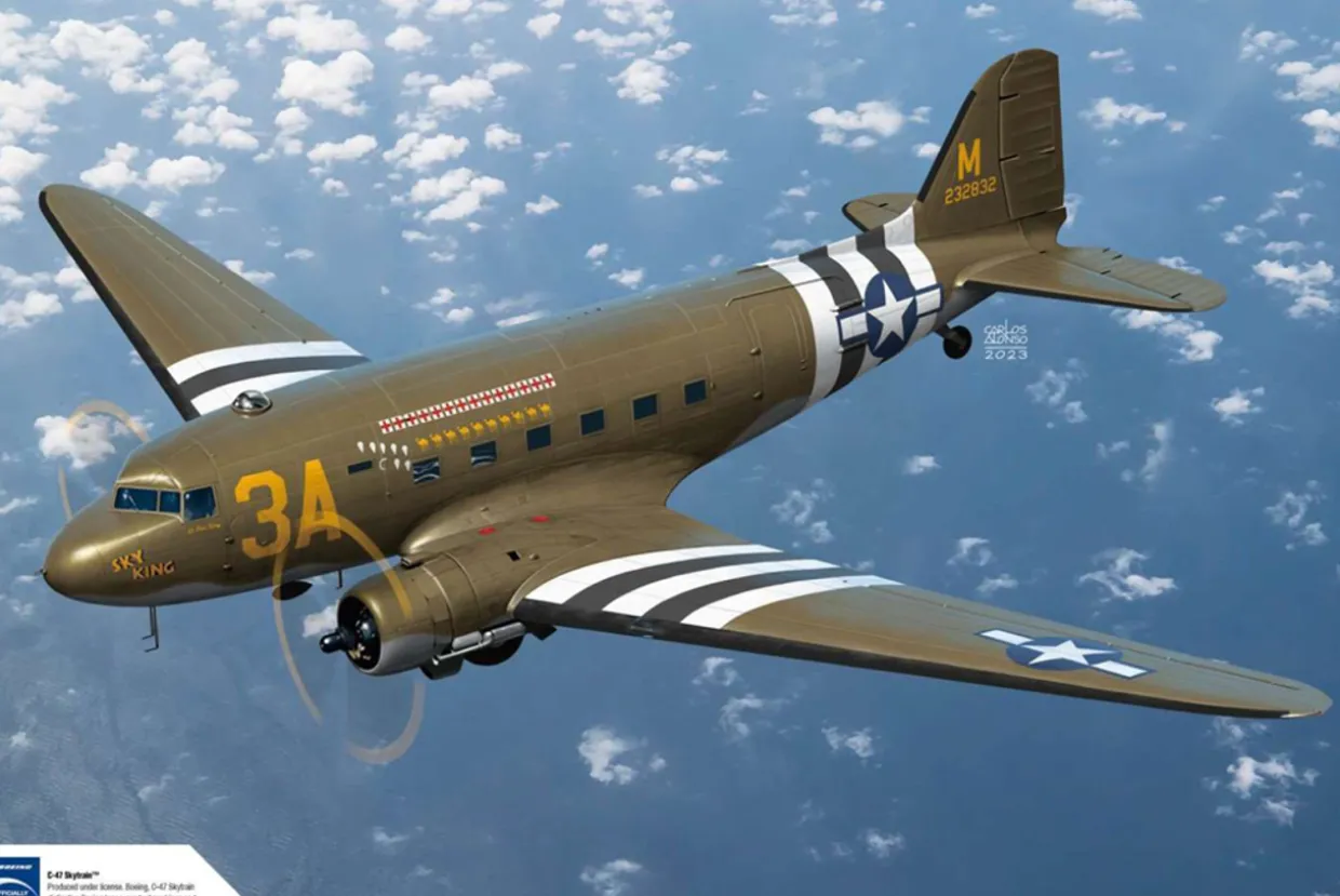 Academy 1/144 Douglas C-47 Skytrain USAAF 1943-1944