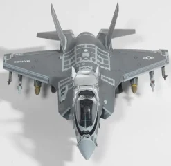 Academy 1/72 Lockheed Martin F-35B Lightning II USMC VMFA-121 Green Knights