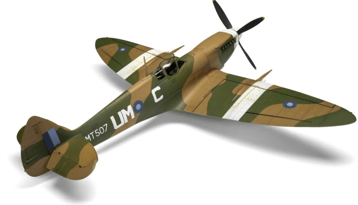 Airfix 1/24 Supermarine Spitfire Mk.VIII