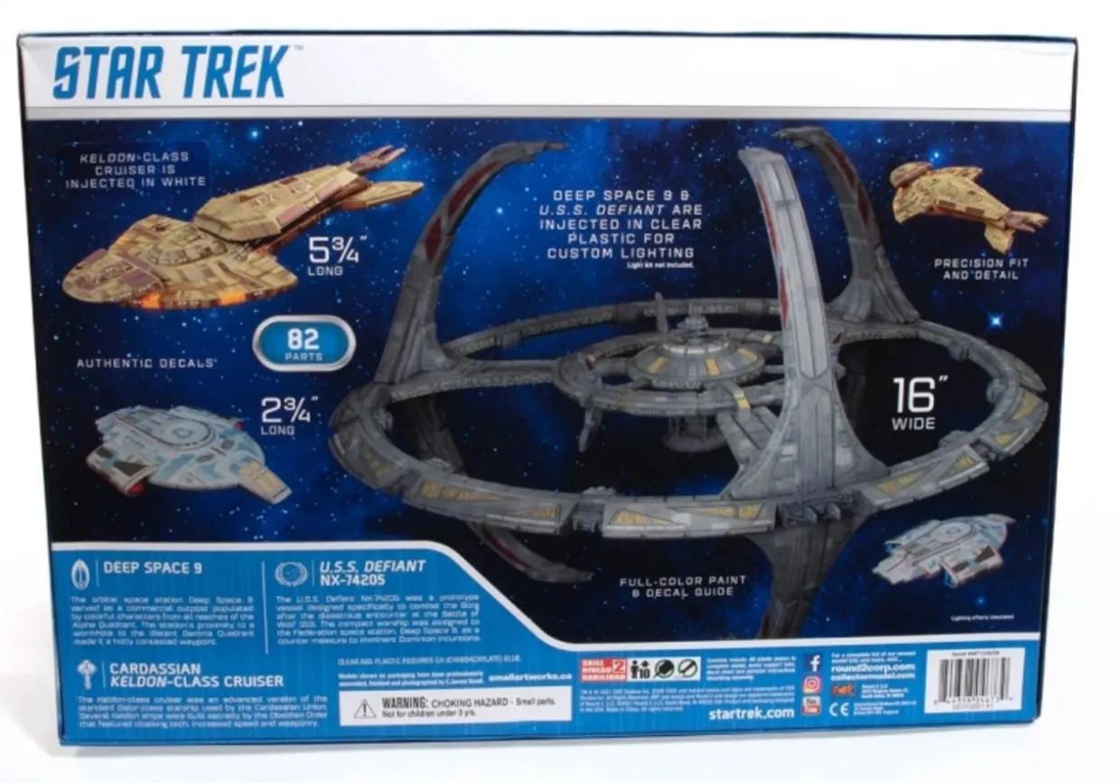 AMT Models 1/3300 Star Trek Deep Space Nine Space Station DS9