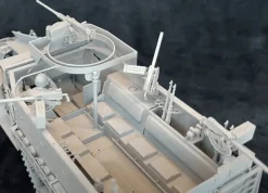 Andy's Hobby Headquarters 1/16 M3/M3A1 Half-track