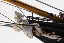 Billings Models 1/100 HMS Warrior Model Ship Kit