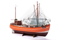 Billings Models 1/33 Krabbenkutter Cux 87 Wooden Boat Kit