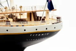 Billings Models 1/144 RMS Titanic Wooden Ship Model