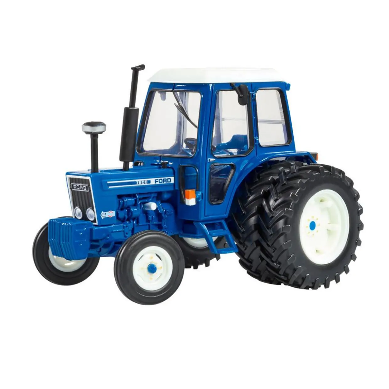 Britains 1/32 Ford 7600 with Dual Rear Wheel Diecast Model