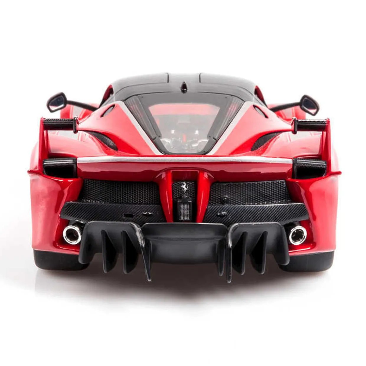 Burago 1/18 Ferrari FXX-K #10 Diecast Model