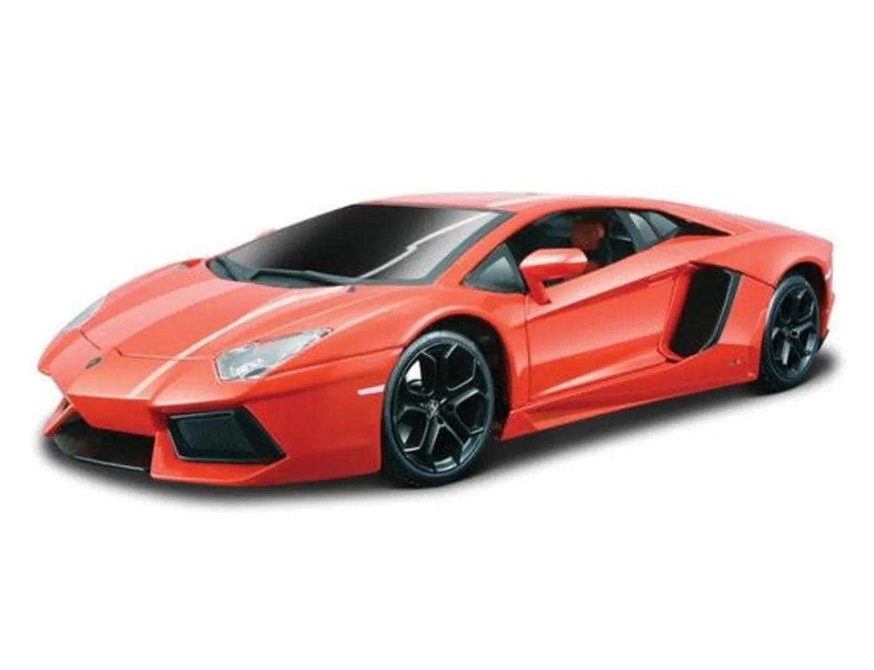 Burago 1/18 Lamborghini Aventador LP 700 4 Diecast Model