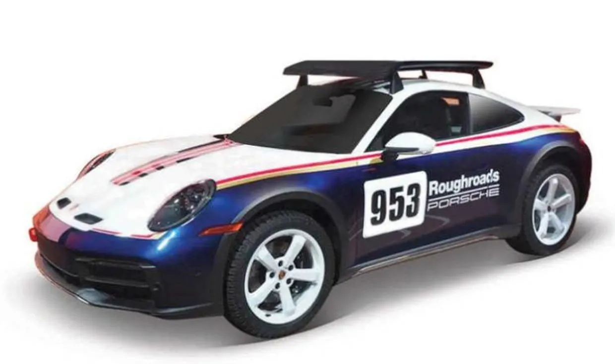 Burago 1/24 Porsche 911 Dakar 2023 Diecast Model