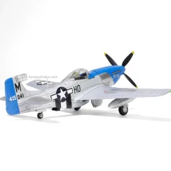 Forces Of Valor 1/72 P-51D Mustang Diecast Model