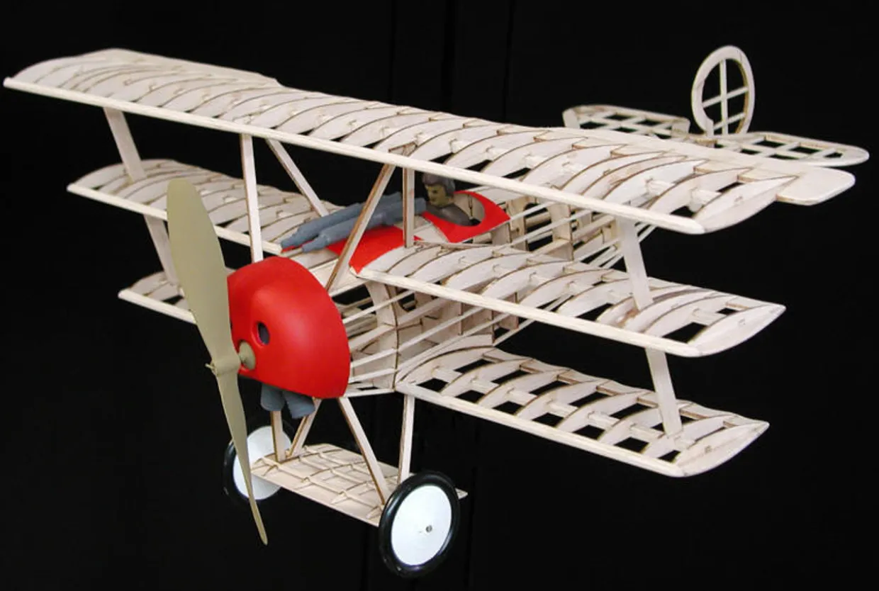 Guillow 1/16 Fokker DR-1 Triplane Balsa Model Kit