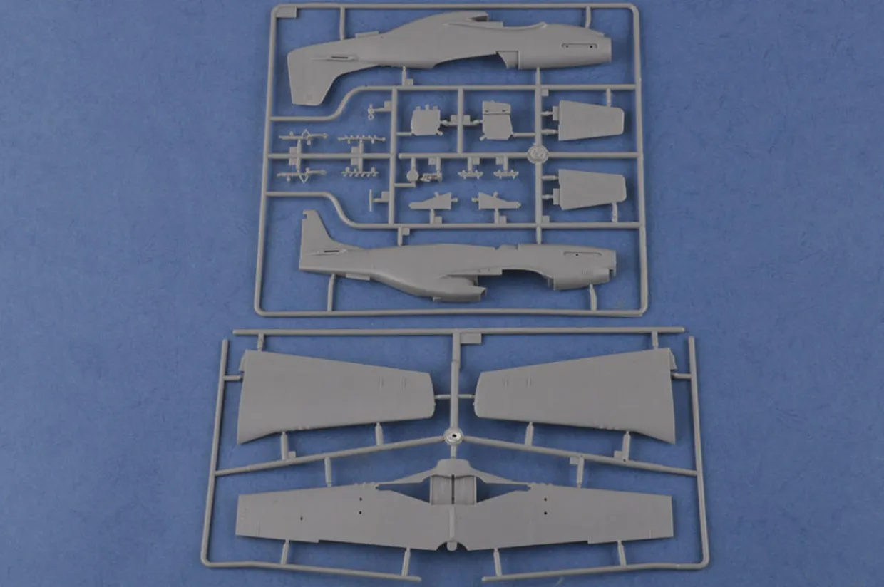 Hobby Boss 1/48 North American P-51D Mustang IV Model Kit