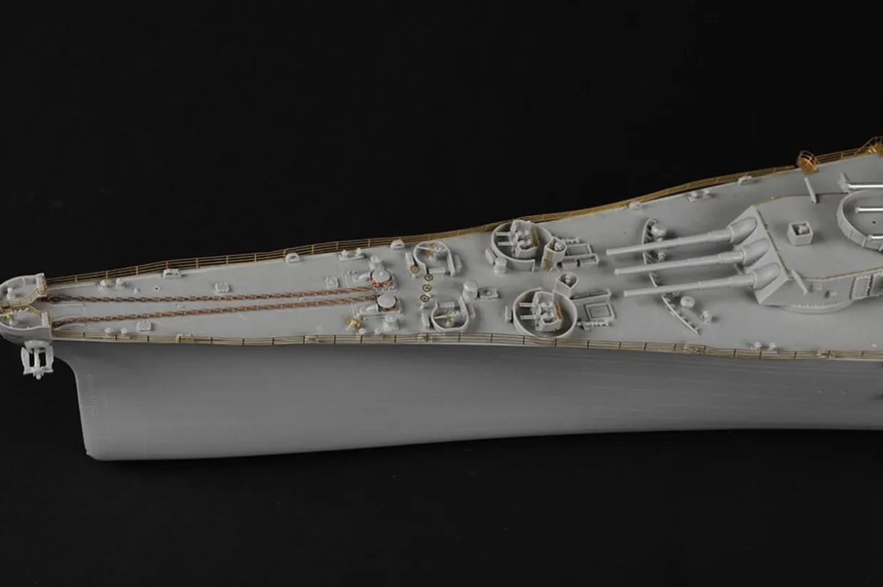 Hobby Boss 1/350 USS Missouri BB-63