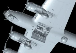 Hong Kong Models 1/48 Boeing B-17G Flying Fortress Early Production Model Kit
