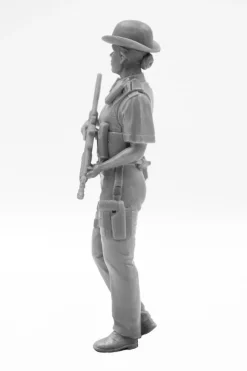 ICM 1/16 British Police Female Officer