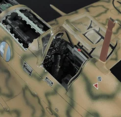 Italeri 1/32 Macchi MC.205 Veltro