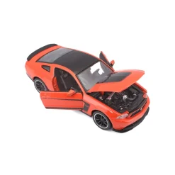 Maisto 1/24 Ford Mustang Boss 302 Diecast Model