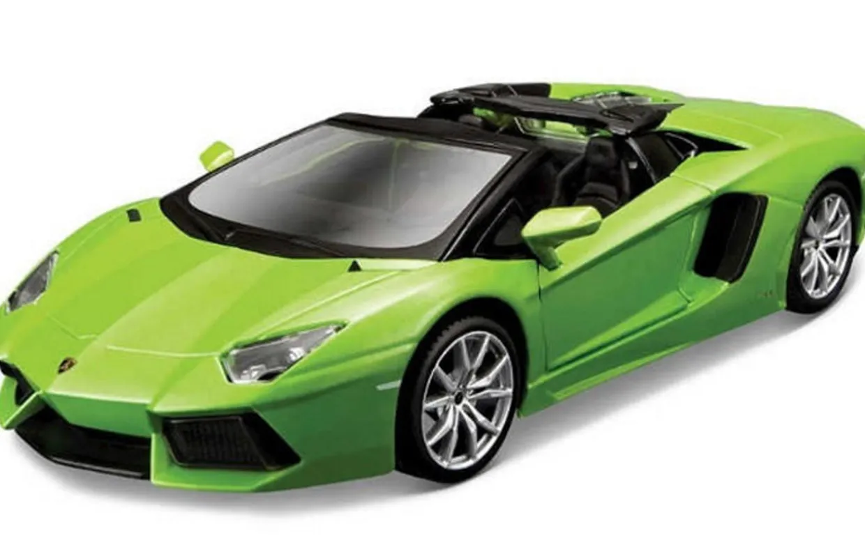 Maisto 1/24 Lamborghini Aventador LP700-4 Roadster Kit