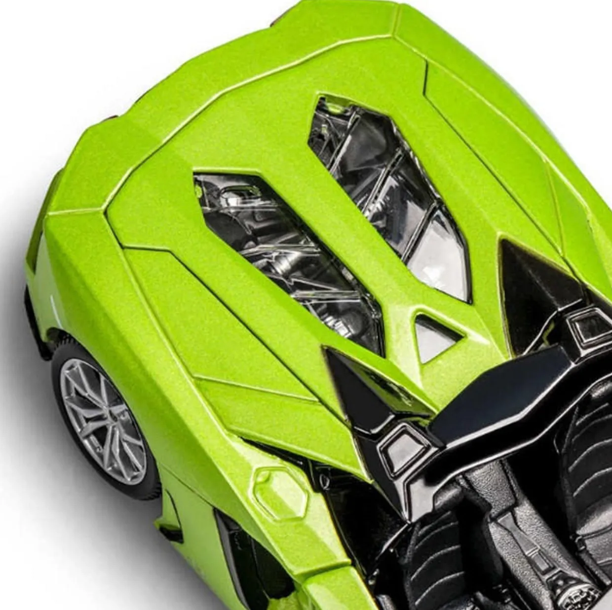 Maisto 1/24 Lamborghini Aventador LP700-4 Roadster Kit