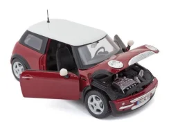 Maisto 1/24 Mini Cooper Diecast Model