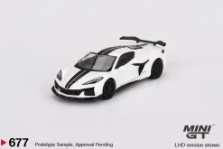Mini GT 1/64 Chevrolet Corvette Z06 2023 Arctic White (RHD)