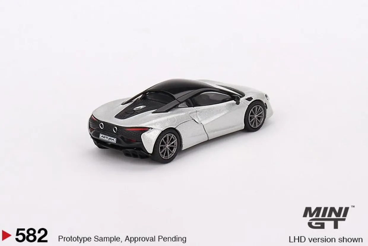 Mini GT 1/64 McLaren Artura Ice Silver