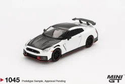 Mini GT 1/64 Nissan GT-R Nismo 2024 Brilliant White Pearl