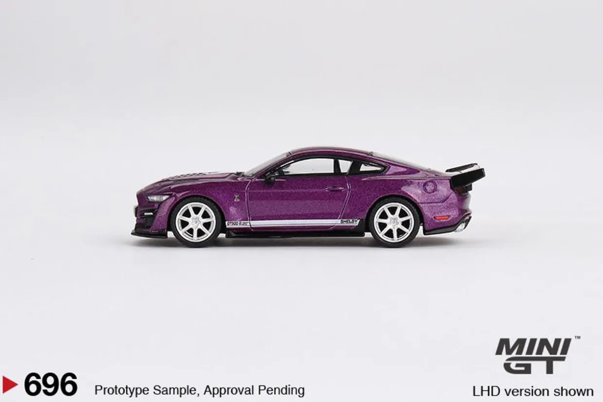 Mini GT 1/64 Shelby GT500 Dragon Snake Concept Fuchsia Metallic