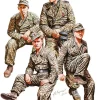 MiniArt 1/35 Panzer Crew, France 1944