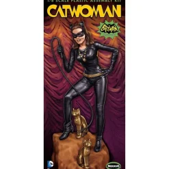 Moebius Models 1/8 1966 Catwoman Model Figure
