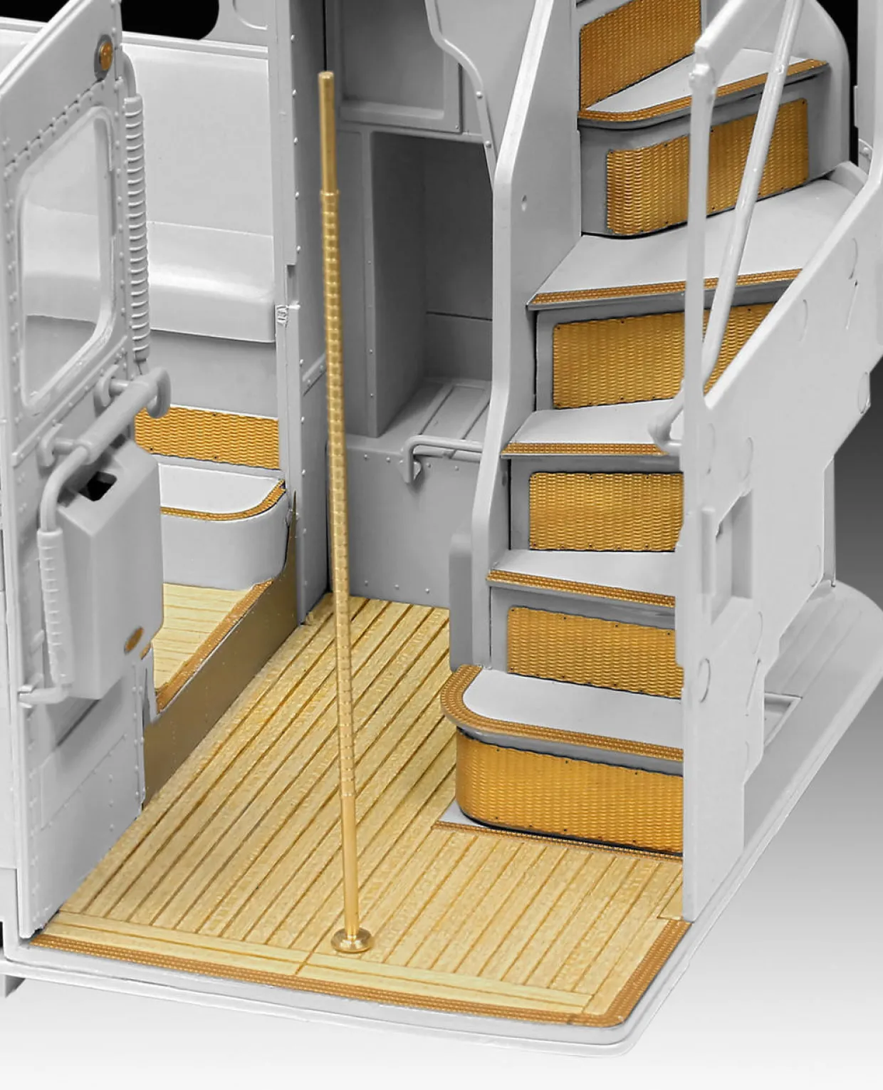 Revell 1/24 AEC Routemaster London Bus Platinum Edition