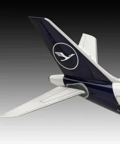 Revell 1/144 Airbus A330-300 Lufthansa New Livery Model Kit