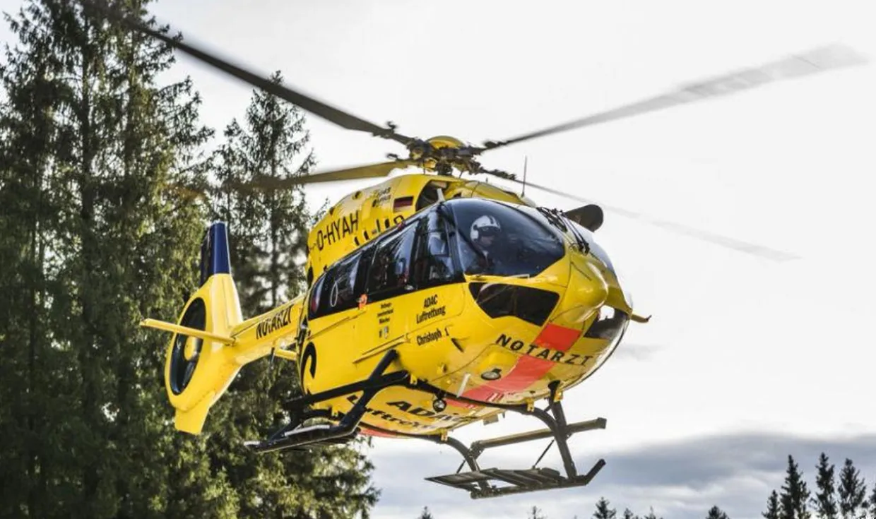 Revell 1/32 Airbus H145 ADAC/REGA Model Kit