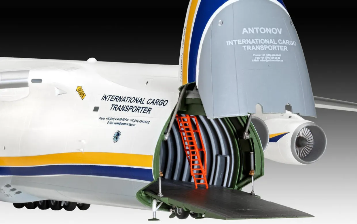 Revell 1/144 Antonov An-124 Ruslan