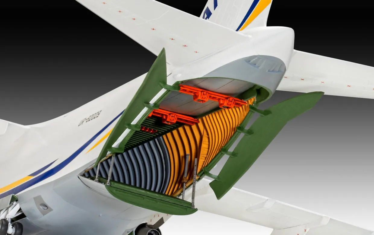 Revell 1/144 Antonov An-124 Ruslan