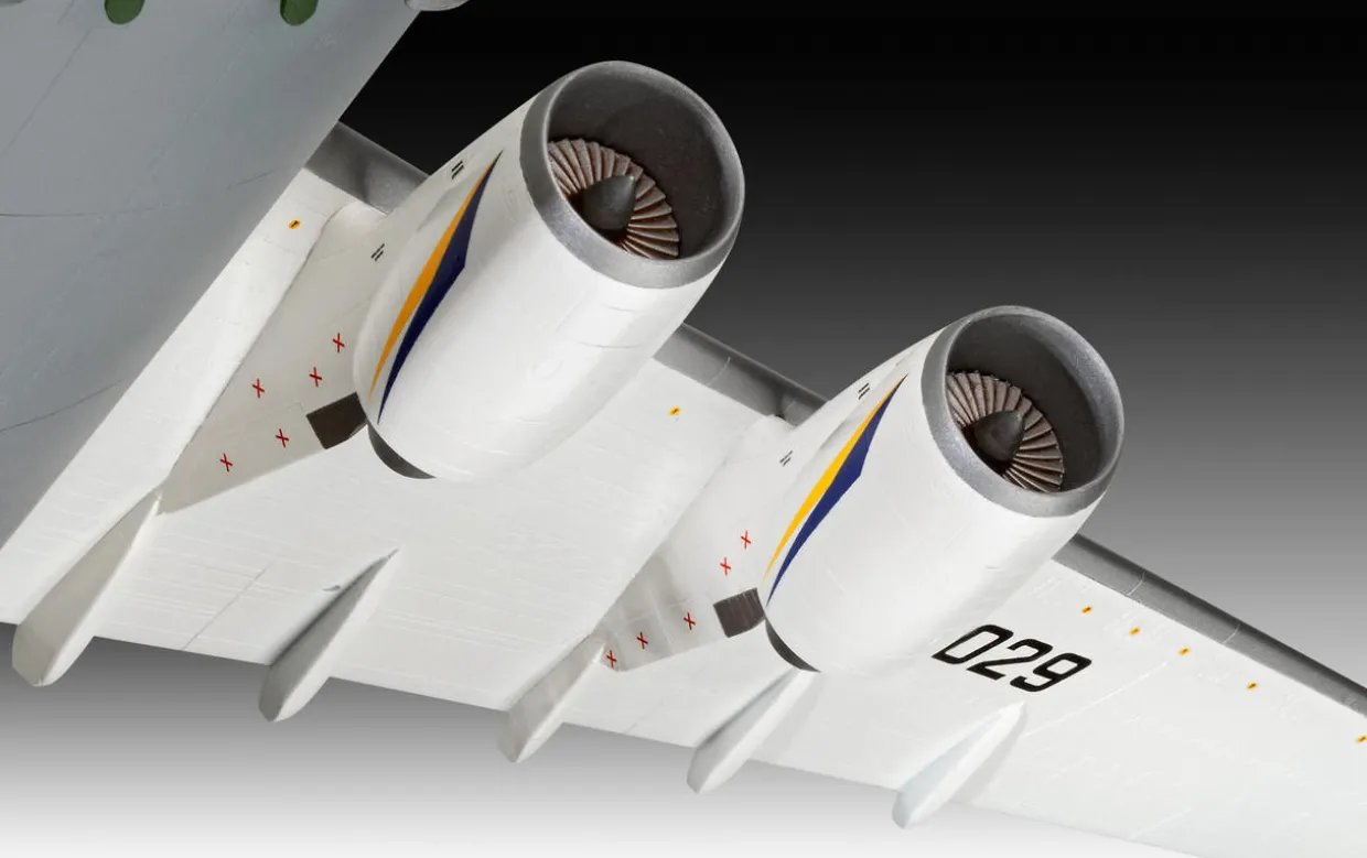 Revell 1/144 Antonov An-124 Ruslan