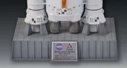Revell 1/144 Artemis Space Launch System (SLS)