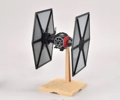 Revell 1/72 Ban-Dai First Order Special Forces TIE Fighter