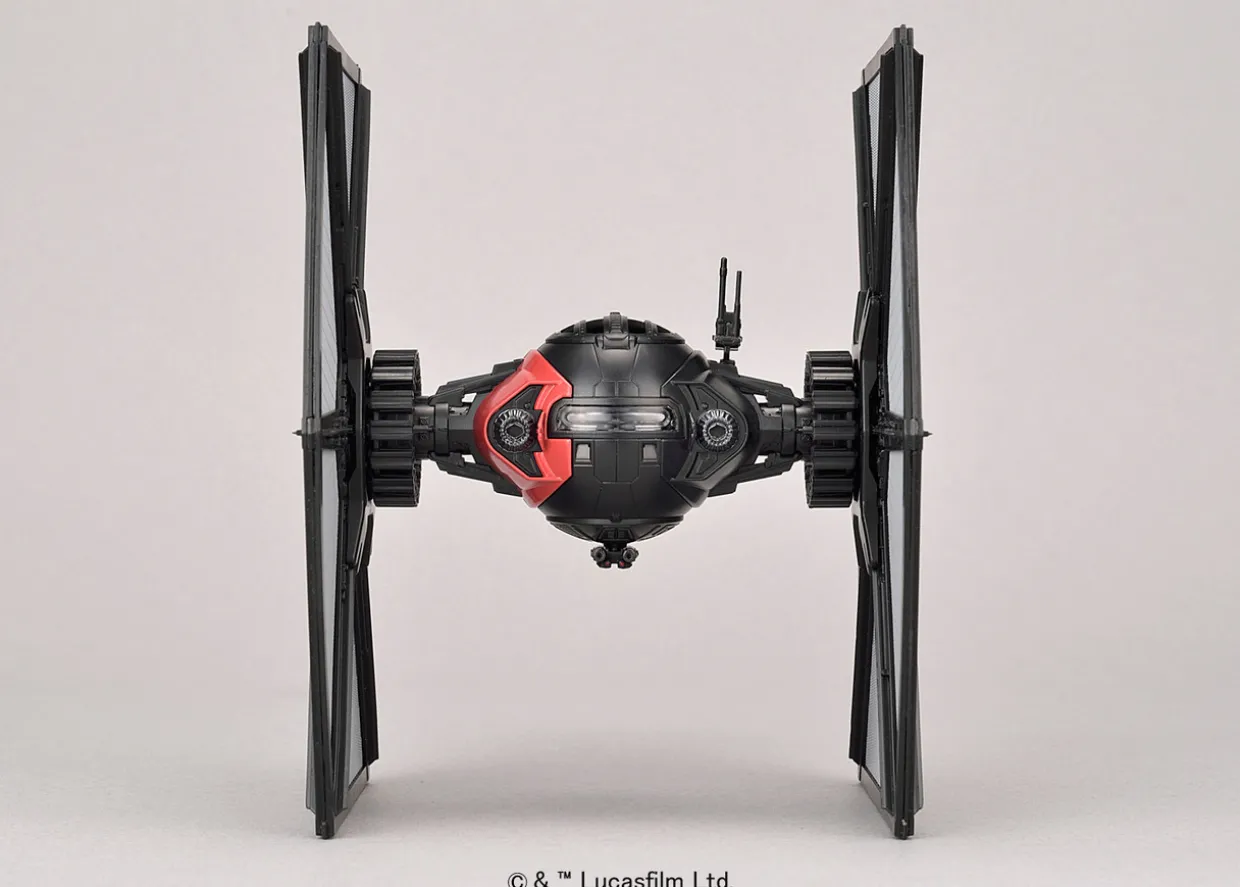 Revell 1/72 Ban-Dai First Order Special Forces TIE Fighter
