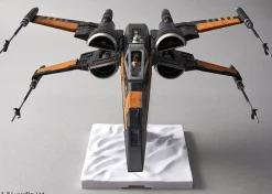 Revell 1/72 Ban-Dai Poe's X-Wing Starfighter