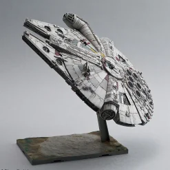 Revell 1/144 Ban-Dai Star Wars Ep VII Millennium Falcon Model Kit