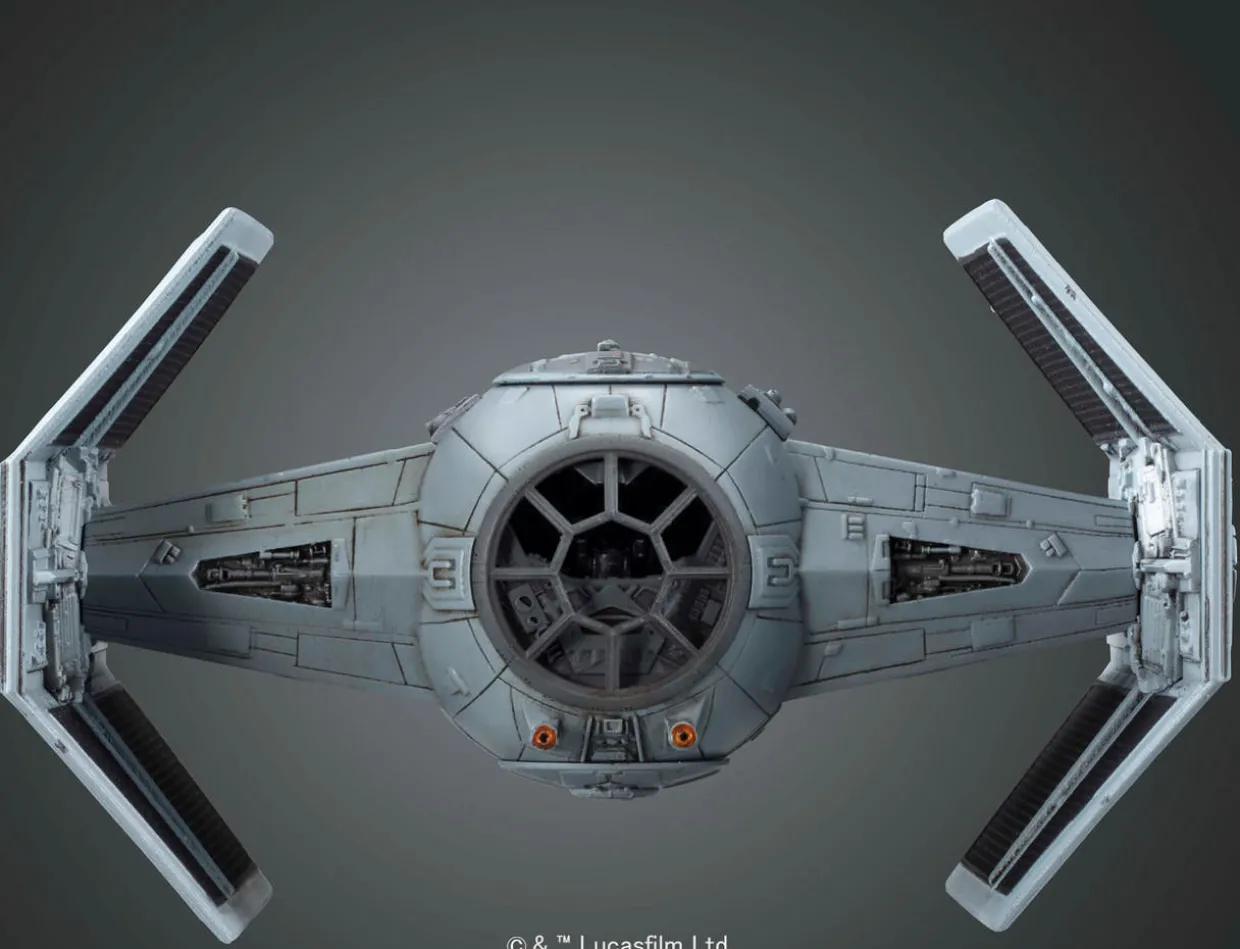 Revell 1/72 Ban-Dai Star Wars TIE Advanced - Darth Vader's TIE Fighter