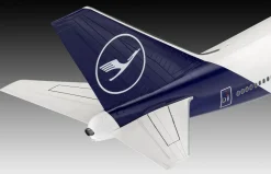 Revell 1/144 Boeing 747-8 Lufthansa New Livery