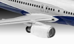 Revell 1/288 Boeing 737-800 Model Kit
