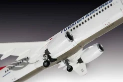 Revell 1/144 Boeing 737-800 Turkish Airlines