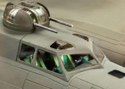 Revell 1/72 Boeing B-17F Flying Fortress Memphis Belle Model