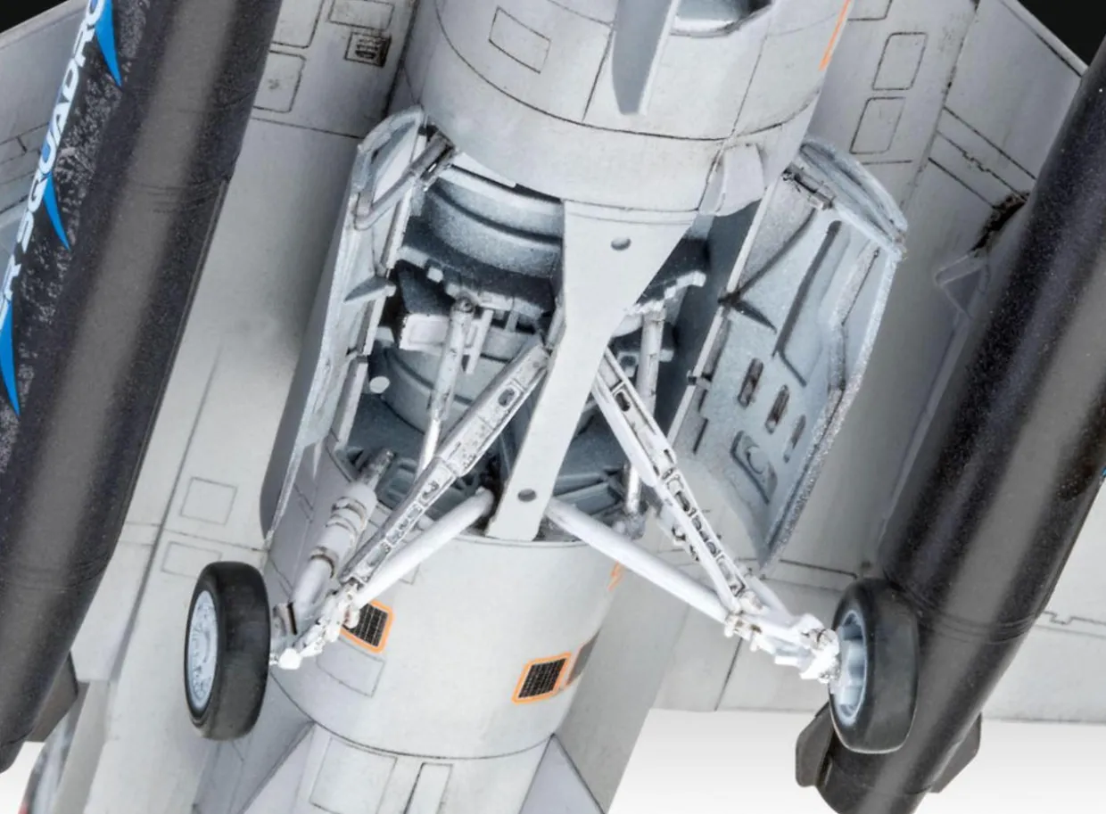 Revell 1/72 General Dynamics F-16D Fighting Falcon Tigermeet 2014