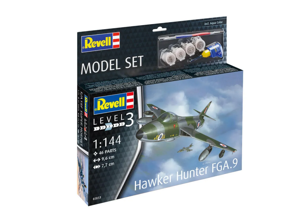 Revell 1/144 Hawker Hunter FGR.9 Starter Set