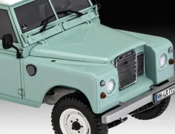 Revell 1/24 Land Rover Series III Starter Set