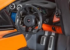 Revell 1/24 McLaren 570s