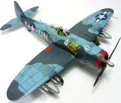 Revell 1/72 Republic P-47M Thunderbolt
